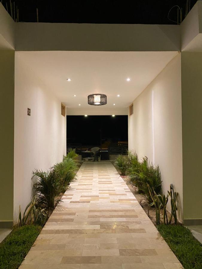 Riviera Vichayito Hotel Buitenkant foto