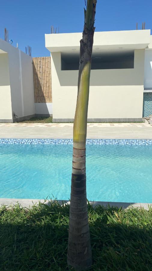 Riviera Vichayito Hotel Buitenkant foto