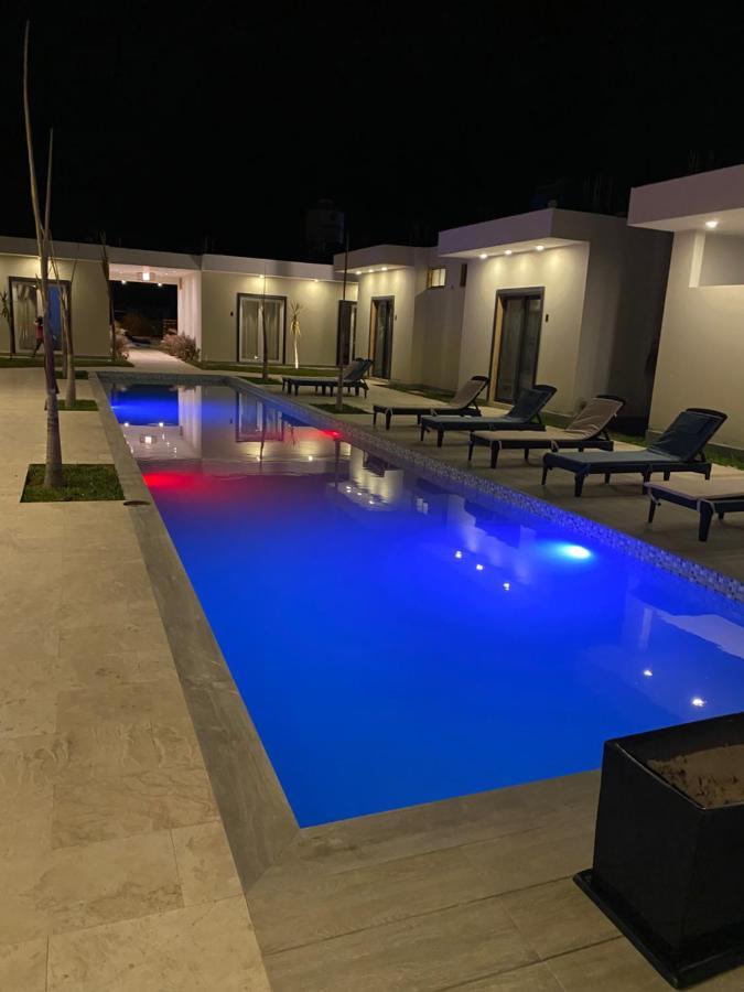 Riviera Vichayito Hotel Buitenkant foto