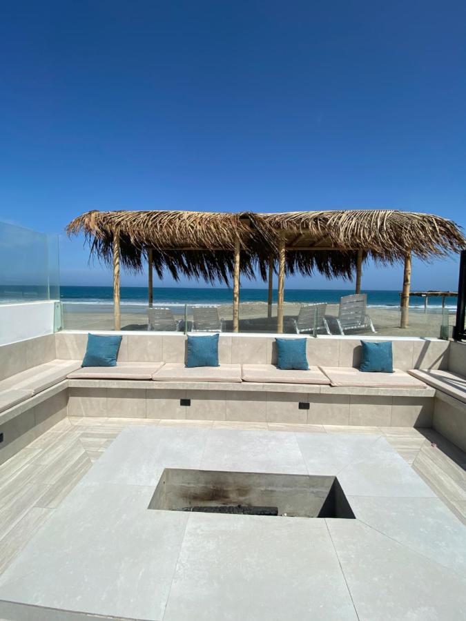 Riviera Vichayito Hotel Buitenkant foto